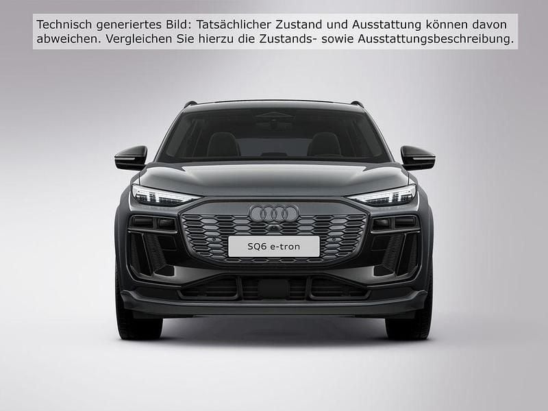 Gebraucht Audi SQ6 e-tron Ambiente 359 kW (489 PS) 2024 Daytonagrau perleffekt SUV