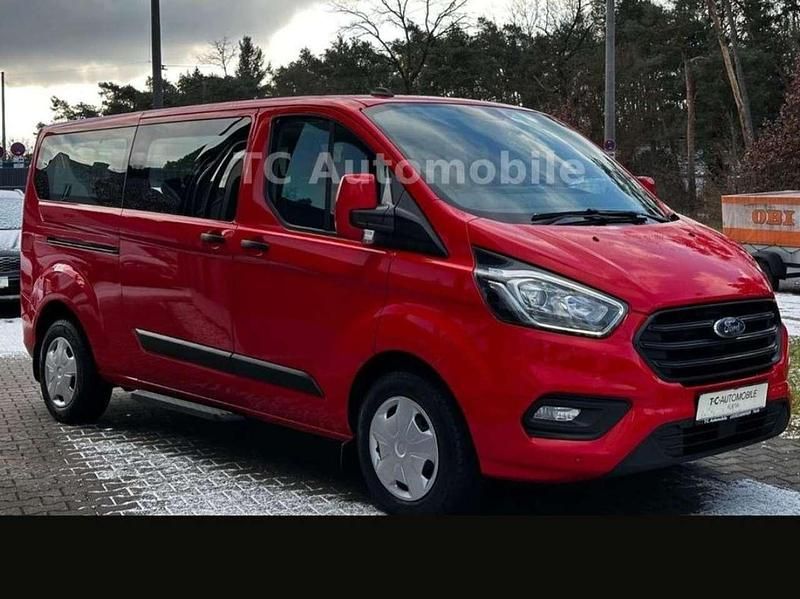 Gebraucht Ford Transit Custom Basis 105 PS (77 kW) 2019 Rot Kombi