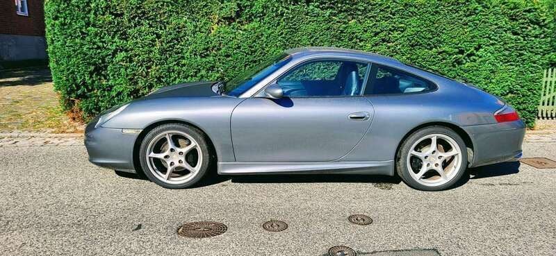 Grau Gebraucht 2002 Porsche 911 Carrera Coupé | 34.000 € (Superpreis) - Bild 1/4
