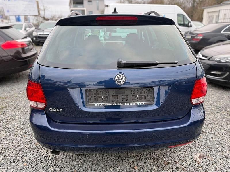 Gebraucht VW Golf VI Comfortline 105 PS (77 kW) 2012 Blau Kleinwagen