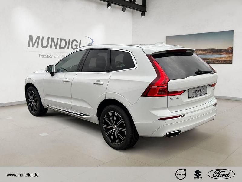 Gebraucht Volvo XC60 Inscription 197 PS (144 kW) 2021 Weiss SUV