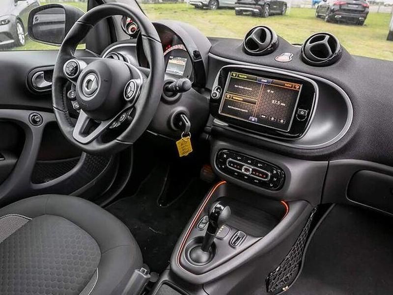 Gebraucht Smart ForTwo Electric Drive Exclusive 60 kW (82 PS) 2023 Rot