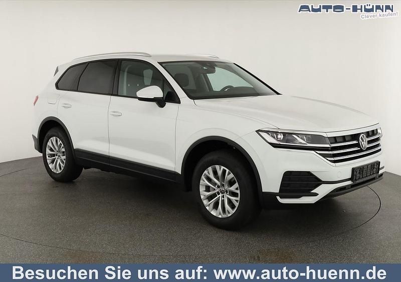 Pure white Neu 2025 VW Touareg SUV | 57.995 € (Superpreis) - Bild 1/4