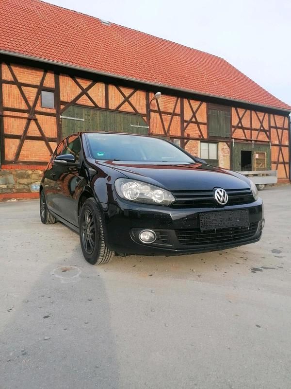 Gebraucht VW Golf VI 80 PS (58 kW) 2009 Schwarz Kleinwagen