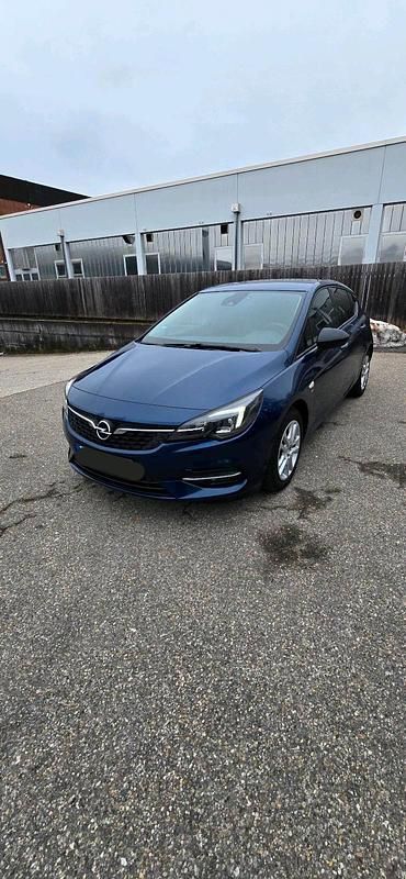 Gebraucht Opel Astra 110 PS (80 kW) 2020 Blau Limousine