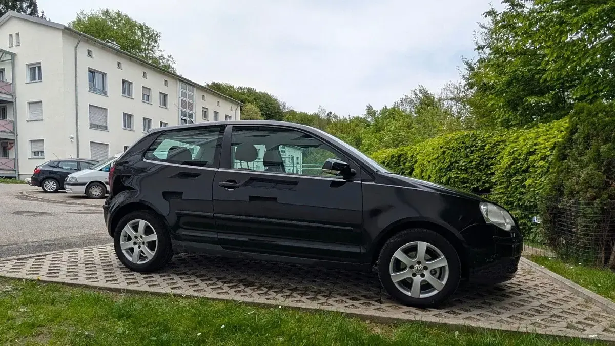 Gebraucht VW Polo Comfortline 64 PS (47 kW) 2007 Schwarz Kleinwagen