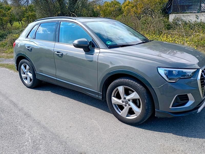 Gebraucht Audi Q3 150 PS (110 kW) 2019 Grau SUV