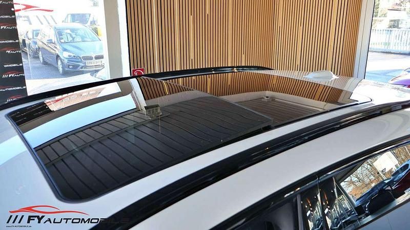 Gebraucht BMW 218 M Sport 136 PS (100 kW) 2024 Alpinweiss iii Van / Kleinbus