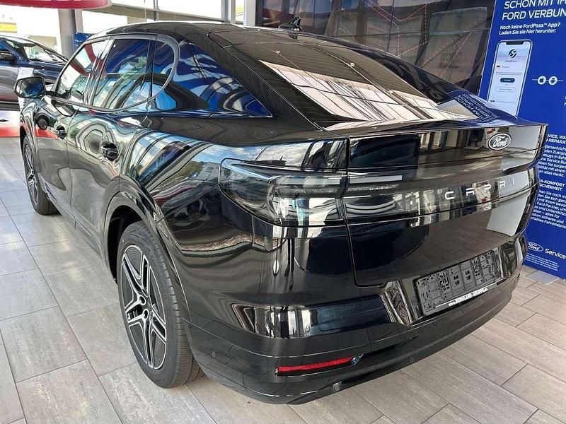 Neu Ford Capri Extended Range 210 kW (286 PS) 2025 Agate black metallic schwarz Coupé
