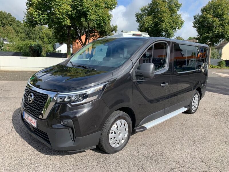 Gebraucht Nissan NV300 150 PS (110 kW) 2022 Schwarz Van