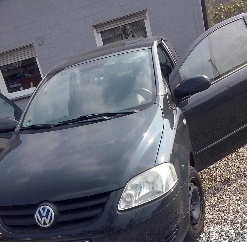 Gebraucht VW Fox 75 PS (55 kW) 2006 Grau Kleinwagen
