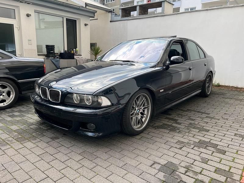 Schwarz Gebraucht 1998 BMW M5 Basis Limousine | 29.990 € - Bild 1/4