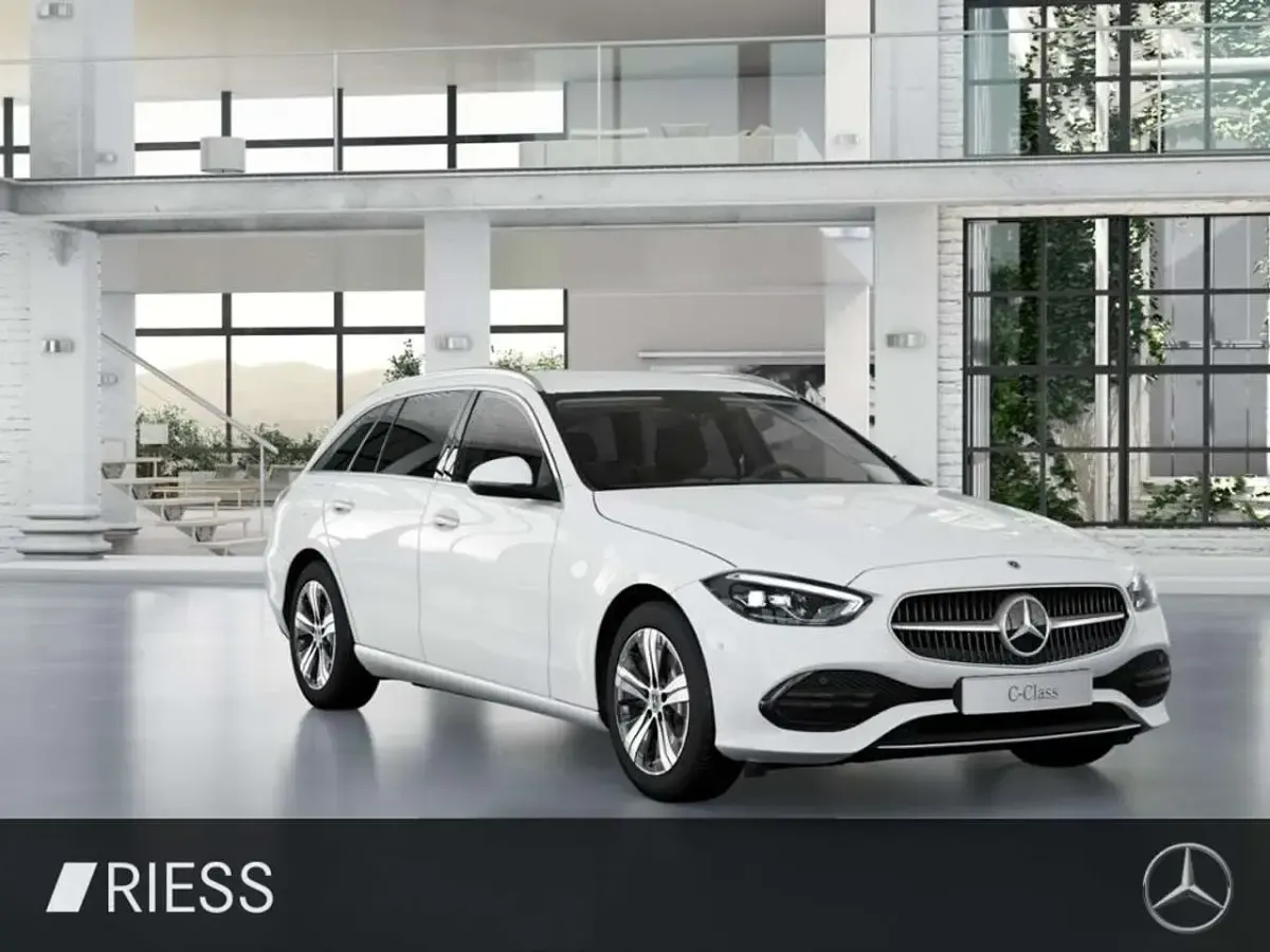 Gebraucht Mercedes C220 200 PS (147 kW) 2023 Polarweiß uni Kombi