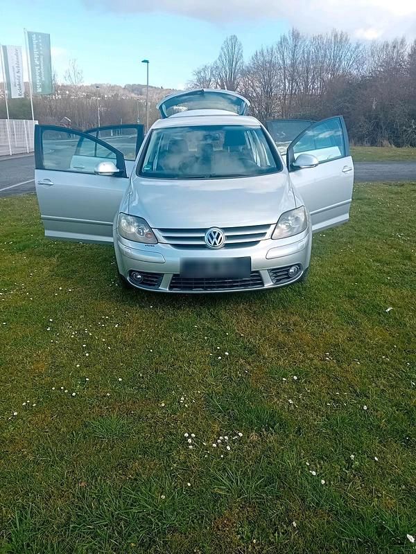 Gebraucht VW Golf V 101 PS (74 kW) 2006 Silber Kleinwagen