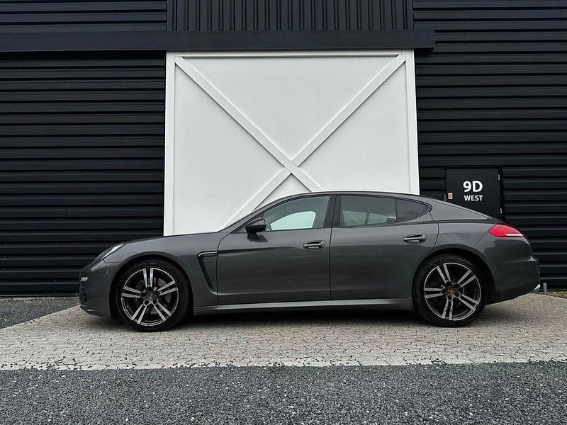 Gebraucht Porsche Panamera 300 PS (220 kW) 2014 Grau Kleinwagen