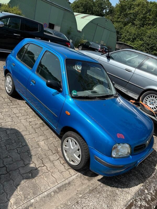 Blau Gebraucht 2000 Nissan Micra Kleinwagen | 1.499 € (Teuer) - Bild 1/3