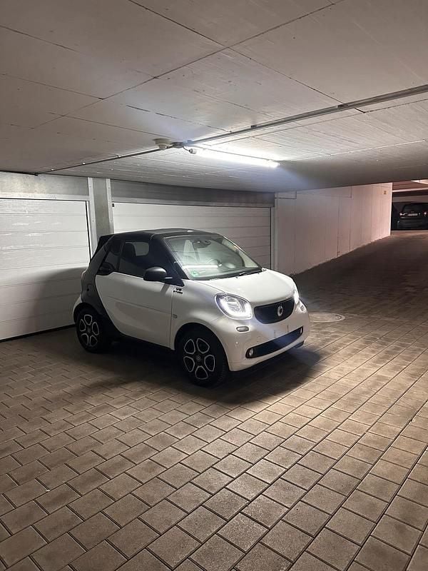 Gebraucht Smart ForTwo Cabrio Passion 90 PS (66 kW) 2018 Weiß Cabrio