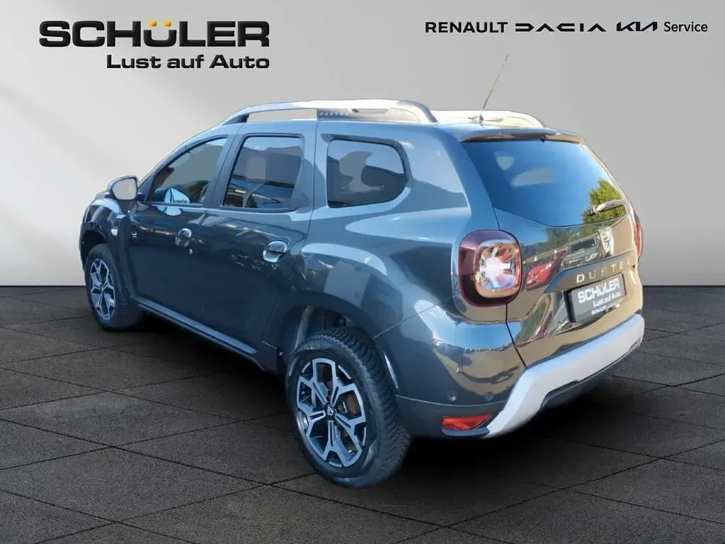 Gebraucht Dacia Duster Prestige 131 PS (96 kW) 2021 Grau SUV