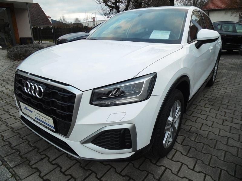 Gebraucht Audi Q2 Advanced 110 PS (80 kW) 2023 Ibisweiß SUV