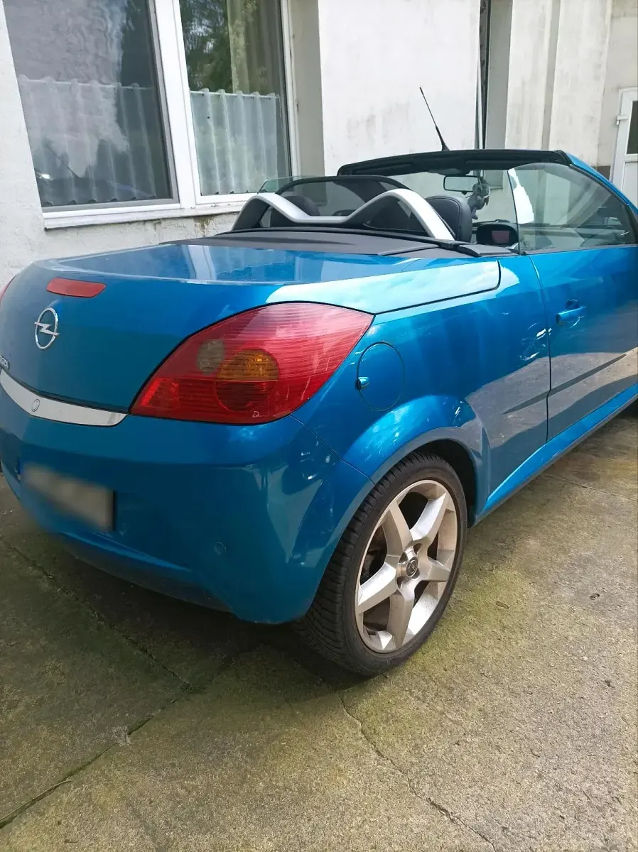 Gebraucht Opel Tigra 120 PS (88 kW) 2009 Blau Cabrio