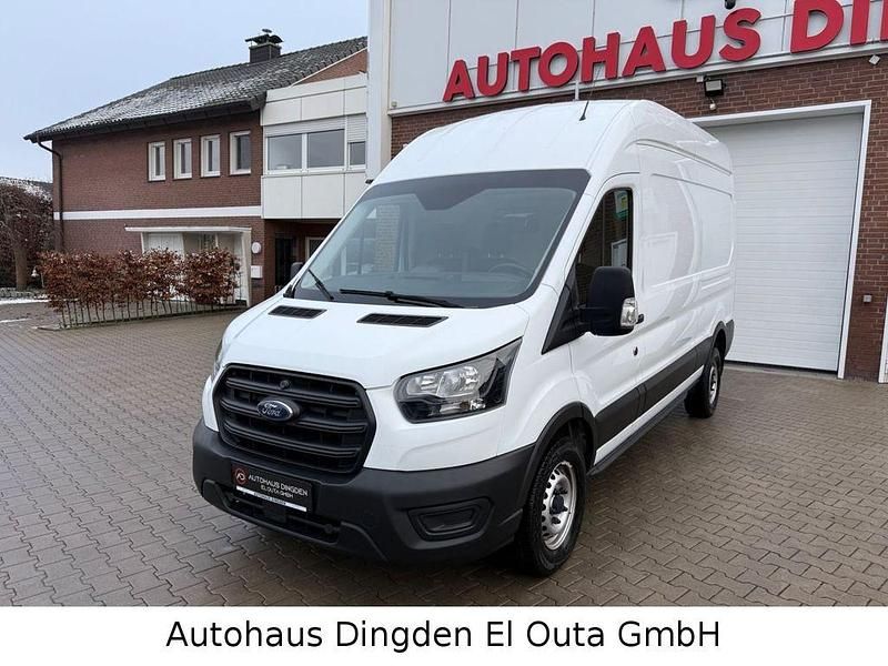 Gebraucht Ford Transit Trend 131 PS (96 kW) 2022 Weiß Van / Kleinbus