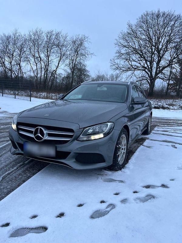 Gebraucht Mercedes 220 170 PS (125 kW) 2016 Grau Kombi