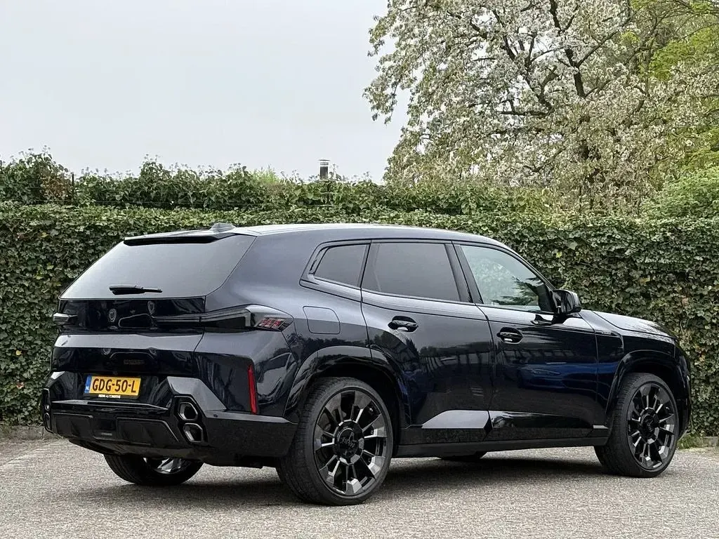 Używany BMW XM Performance 2023 Czarny SUV
