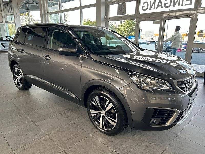 Gebraucht Peugeot 5008 Allure 181 PS (133 kW) 2020 Grau SUV