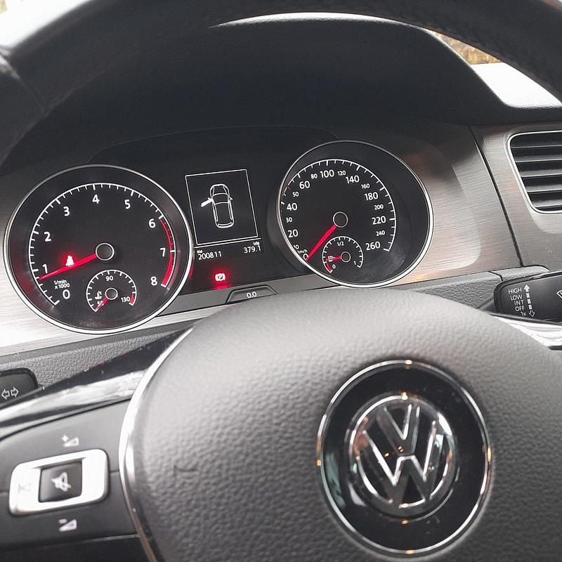 Blau Gebraucht 2013 VW Golf VII Kombi | 8.900 € - Bild 1/4