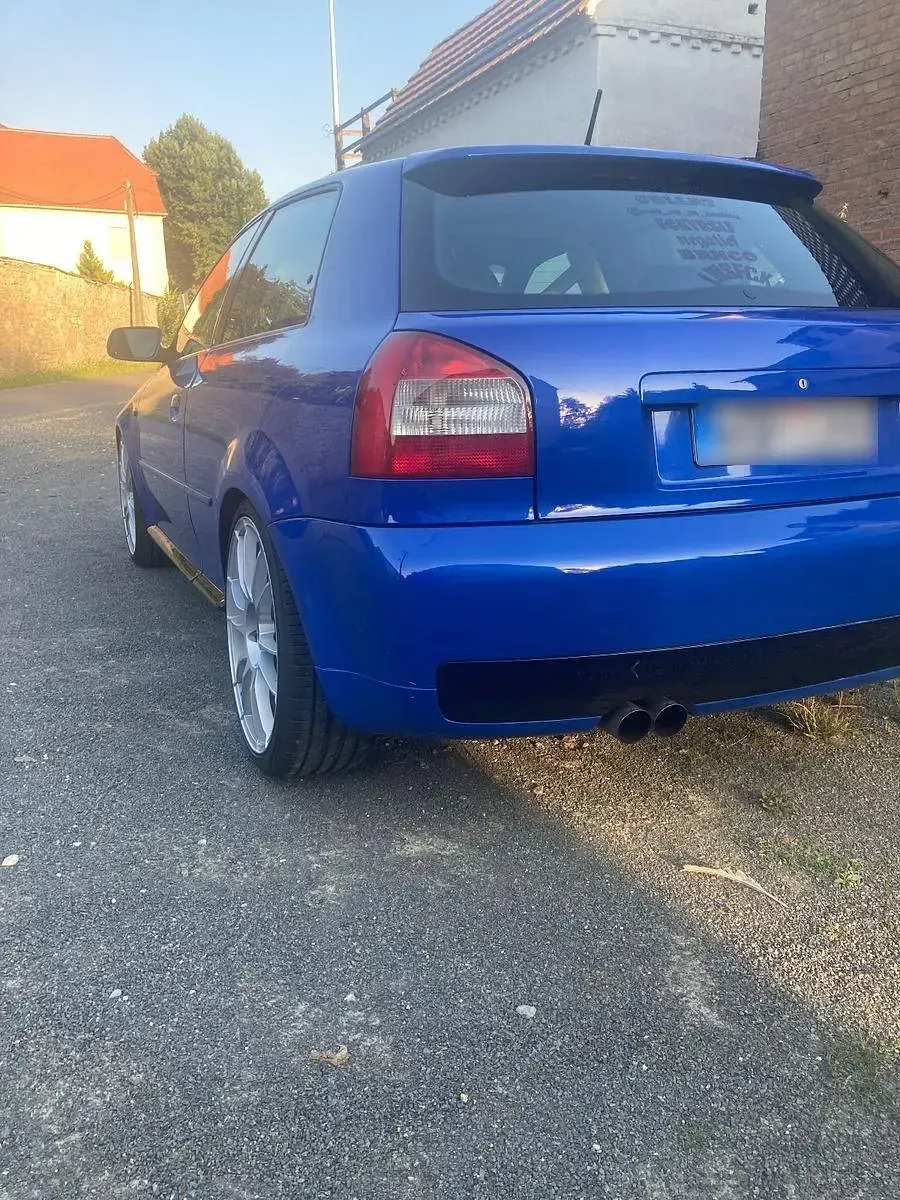 Gebraucht Audi S3 Sport 209 PS (153 kW) 2001 Blau Kleinwagen