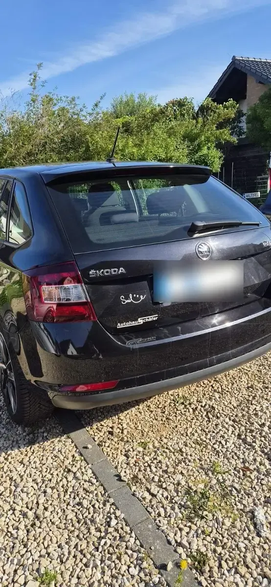 Gebraucht Skoda Rapid 95 PS (69 kW) 2017 Schwarz Kleinwagen