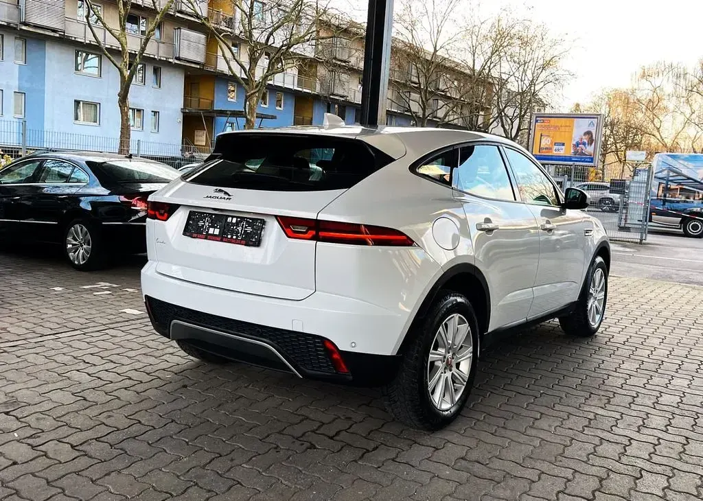 Gebraucht Jaguar E-Pace S 150 PS (110 kW) 2019 Metallic SUV
