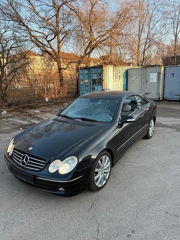 Gebraucht Mercedes CLK320 218 PS (160 kW) 2004 Schwarz Coupé