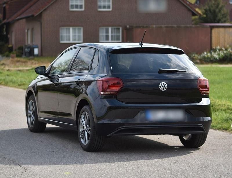 Gebraucht VW Polo Highline 116 PS (85 kW) 2020 Schwarz Kleinwagen