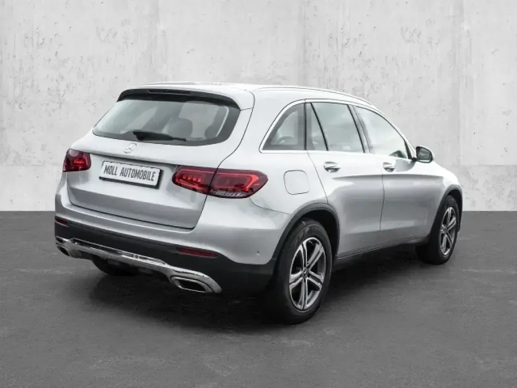 Gebraucht Mercedes GLC400d 330 PS (242 kW) 2021 Silber SUV