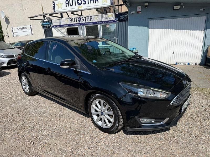 Second-hand Ford Focus 120 CP (88 kW) 2017 Negru Berlinǎ