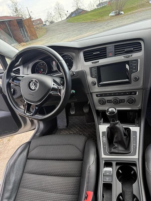 Gebraucht VW Golf VII 109 PS (80 kW) 2015 Beige Kombi