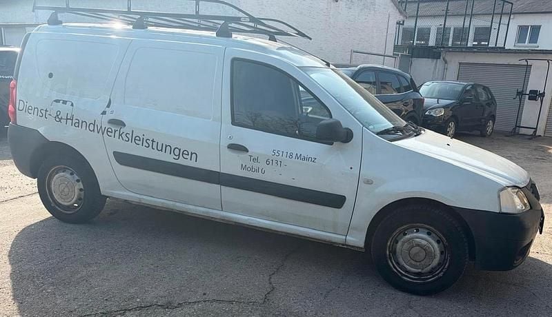 Gebraucht Dacia Logan 84 PS (61 kW) 2012 Van