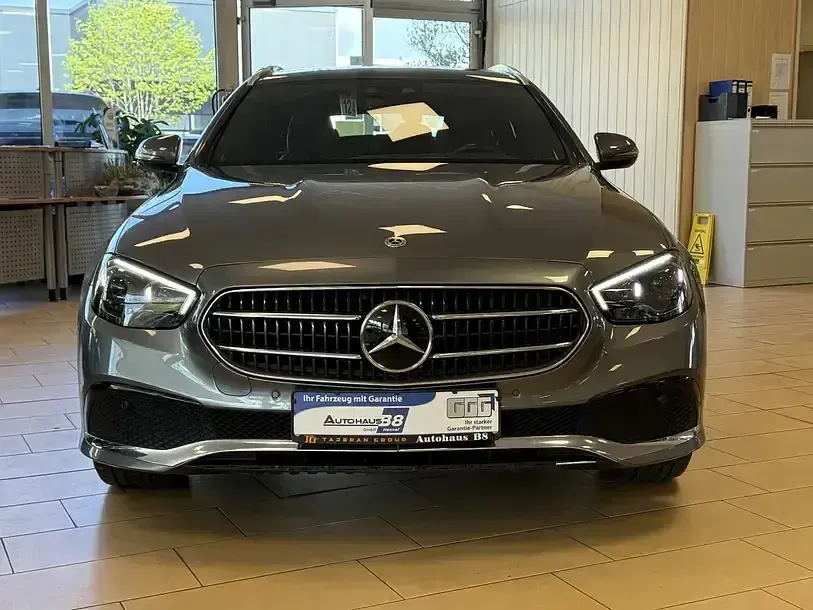 Gebraucht Mercedes E300 306 PS (225 kW) 2021 Silber Kombi