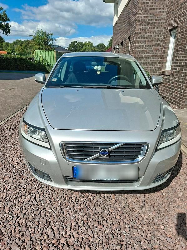 Grau Gebraucht 2008 Volvo V50 Kombi | 1.700 € (Guter Preis) - Bild 1/3