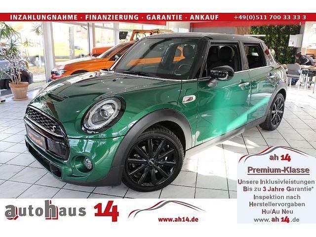 Grün Gebraucht 2020 Mini Cooper S Kleinwagen | 21.950 € (Fairer Preis) - Bild 1/3