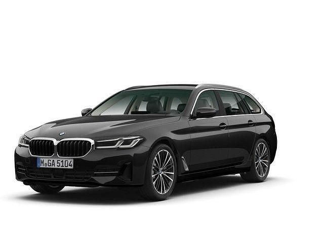 Schwarz Gebraucht 2023 BMW 520 Sport Line Kombi | 37.930 € (Teuer) - Bild 1/4
