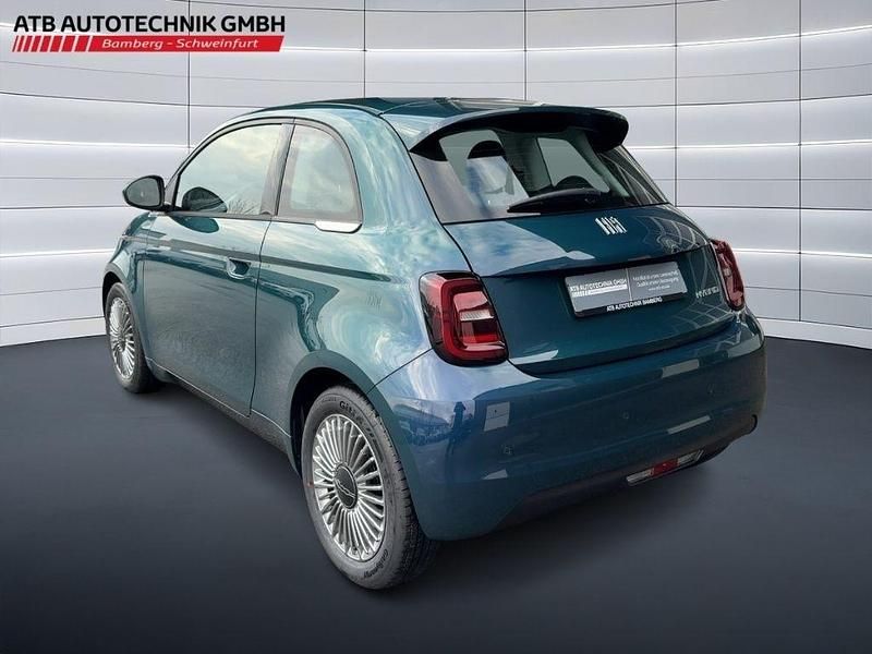 Neu Fiat 500 65 PS (47 kW) 2026 Gruen Limousine