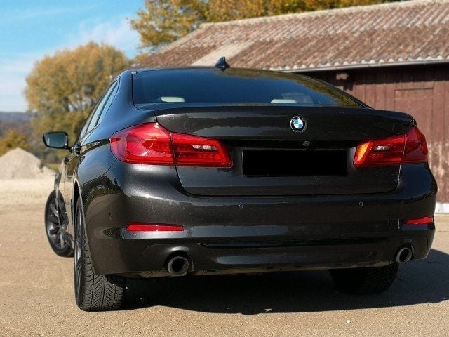 Gebraucht BMW 530e iPerformance 252 PS (185 kW) 2017 Schwarz Limousine