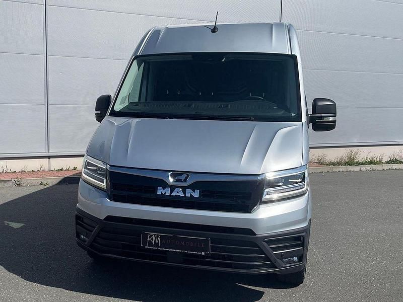 Gebraucht MAN TGE 163 PS (119 kW) 2024 Silber Van