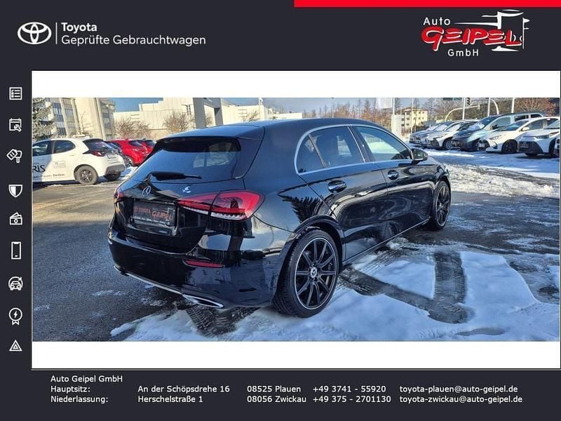 Gebraucht Mercedes A250 Progressive 224 PS (164 kW) 2018 Kosmosblack  met. Limousine