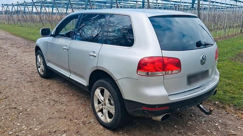 Gebraucht VW Touareg 310 PS (228 kW) 2005 Silber SUV