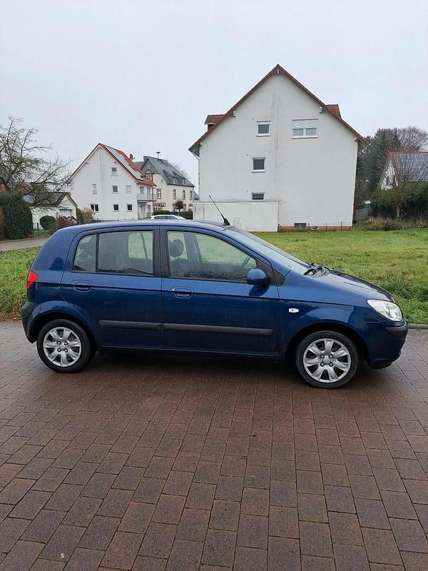 Blau Gebraucht 2006 Hyundai Getz Kleinwagen | 350 € (Guter Preis) - Bild 1/4