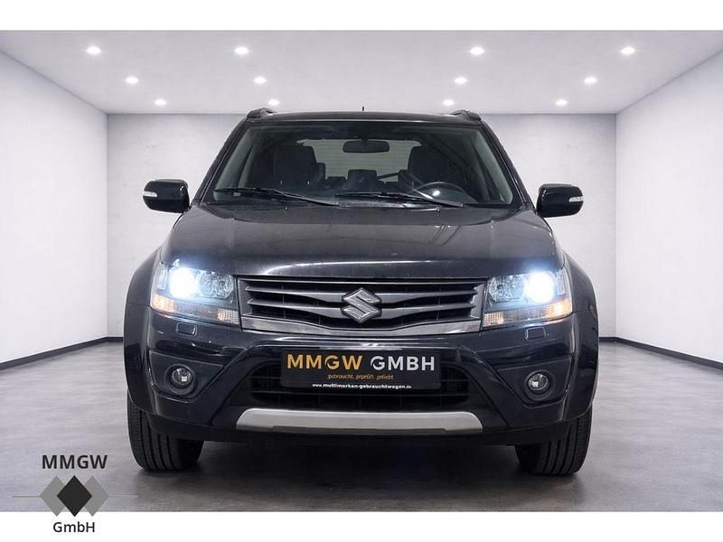 Usado Suzuki Vitara 129 HP (94 kW) 2014 Preto SUV