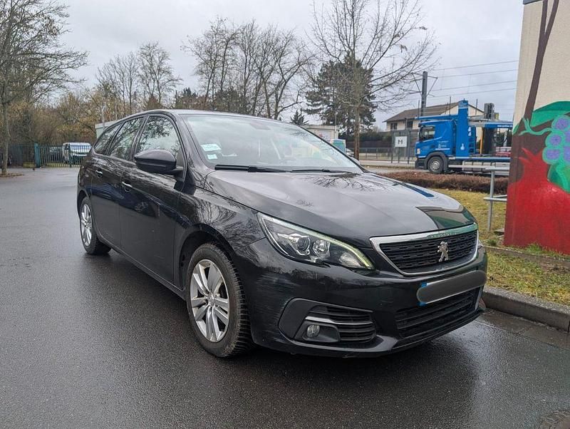 Gebraucht Peugeot 308 SW Active 131 PS (96 kW) 2019 Schwarz (schwarz (original)) Kombi